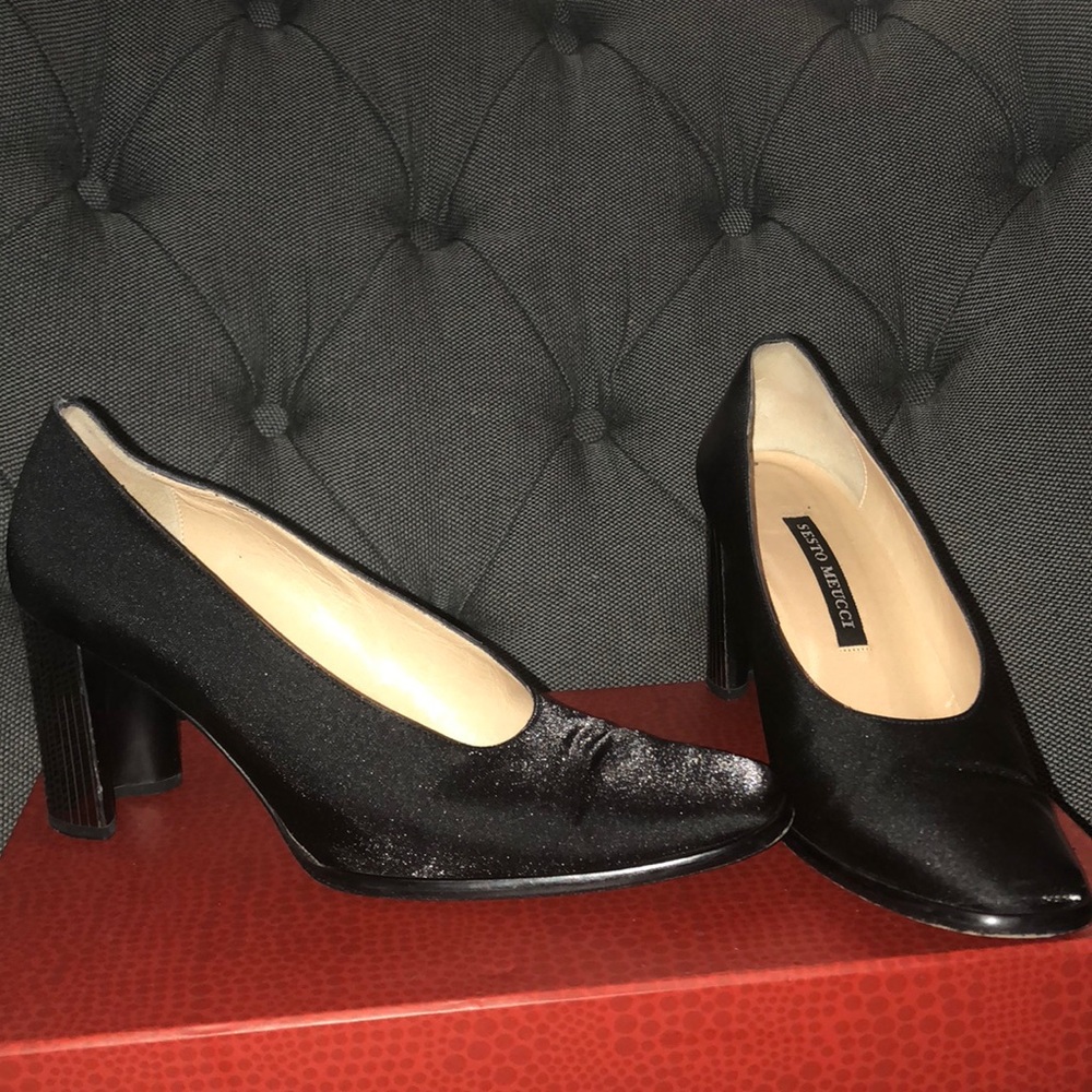 Sesto Meucci Pumps - Satin Fabric